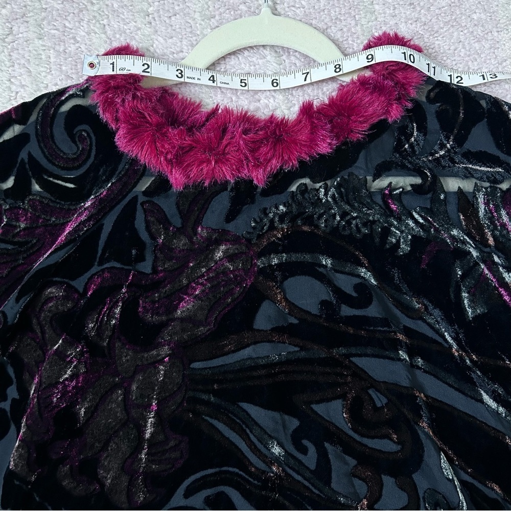 Vintage Black Burgundy Silk Blend Burnout Velvet Poncho Faux Fur Trim OS Flawed - Picture 3 of 16